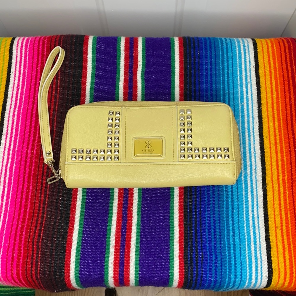Pale yellow wristlet